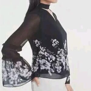 White House Black Market Womens 10 Floral Bell Sleeve Choker Neck Blouse Shirt